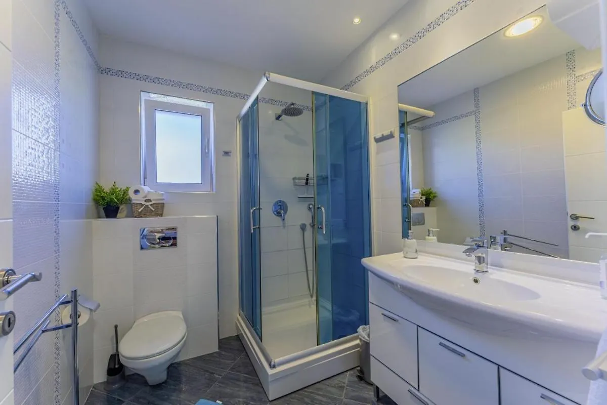 Villa Lavanda Allegra In Kanfanar - Haus Fuer 6-8 Personen Croazia